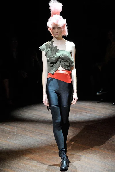 Look 22